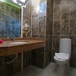 Smile Hotel Готель