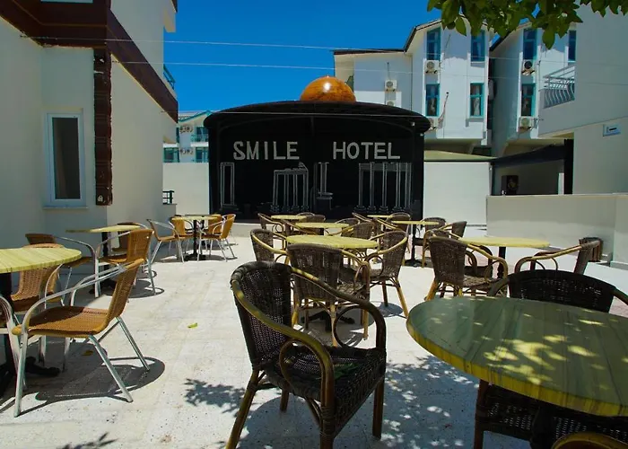 Smile Hotel فندق 3*